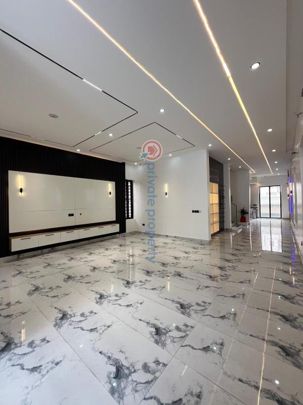 5 bedroom Duplex For Sale Ologolo Lekki Lekki Phase 2 Lagos - 4