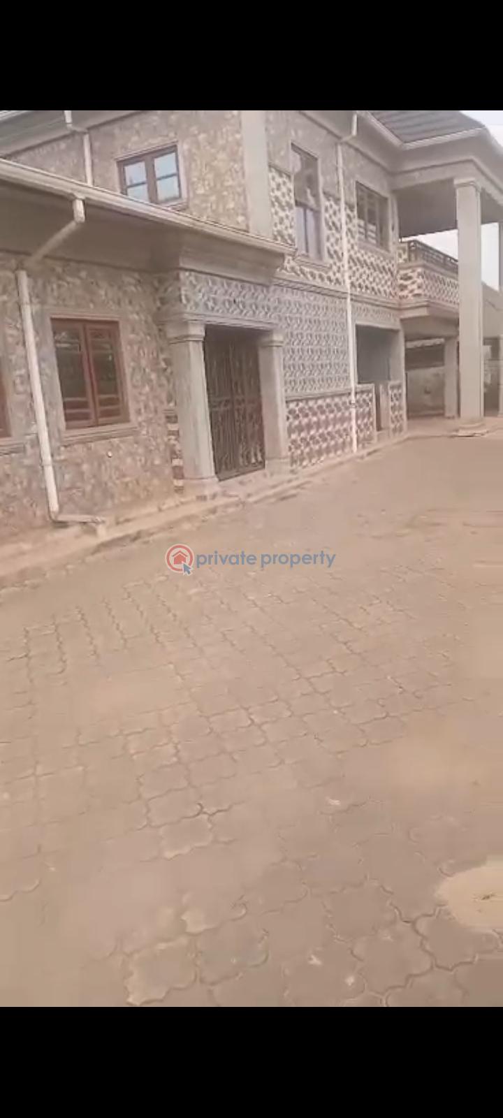 8 bedroom Duplex For Sale Nitel Estate Grammar School Ikorodu Lagos Ikorodu Lagos - 1