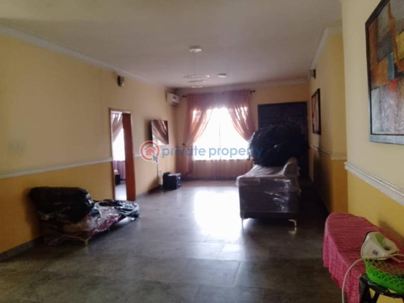 8 bedroom Detached Duplex For Sale Estate By Lekki Ajah Lagos - 10