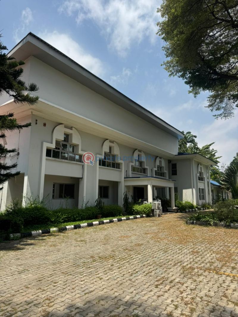 9 bedroom Commercial Property For Rent Old Ikoyi Lagos - 1