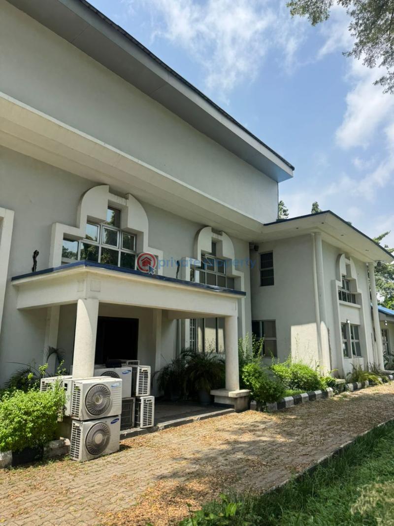 9 bedroom Commercial Property For Rent Old Ikoyi Lagos - 11