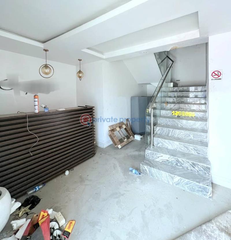 9 bedroom commercial space - 4 9 bedroom Office For Rent Oniru Victoria Island Lagos - 4