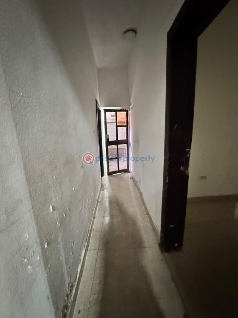 9 bedroom Commercial Property For Rent Victoria Island Lagos - 18