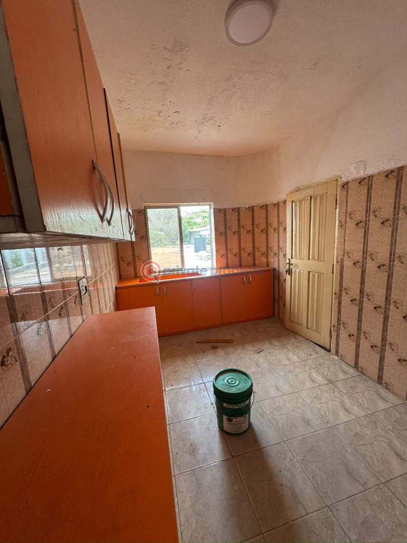 9 bedroom House For Rent Victoria Island Lagos - 2