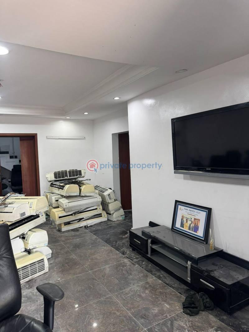 9-bedroom detached mansion for commercial use - 10 9 bedroom Duplex For Rent Old Ikoyi Lagos - 10