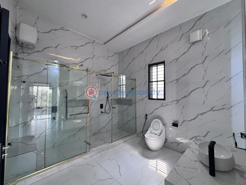 9 bedroom Detached Duplex For Sale Guzape Abuja Phase 1  - 10