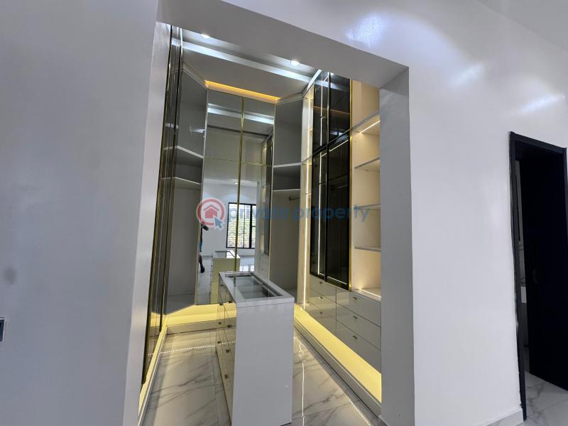 9 bedroom Detached Duplex For Sale Guzape Abuja Phase 1  - 13