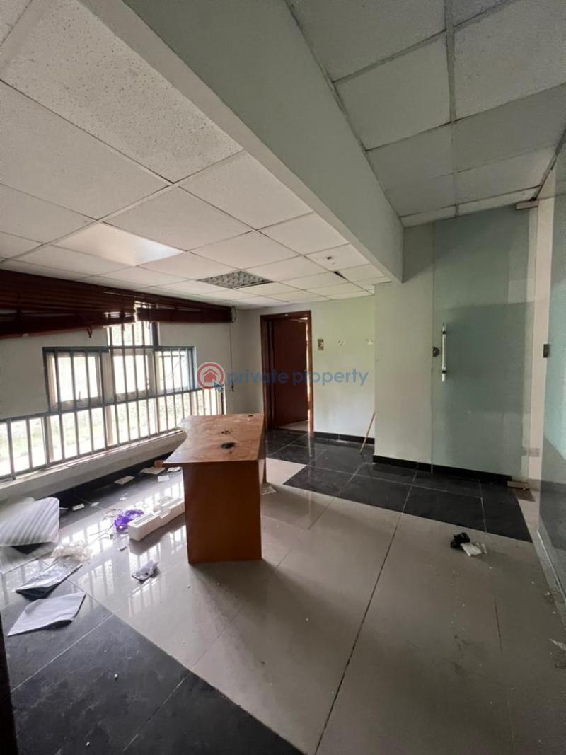 9 bedroom House For Rent Ikoyi Lagos - 9