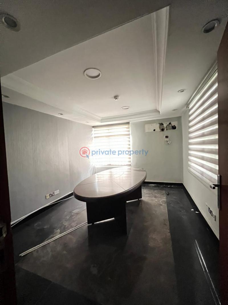 9 bedroom House For Rent Ikoyi Lagos - 2