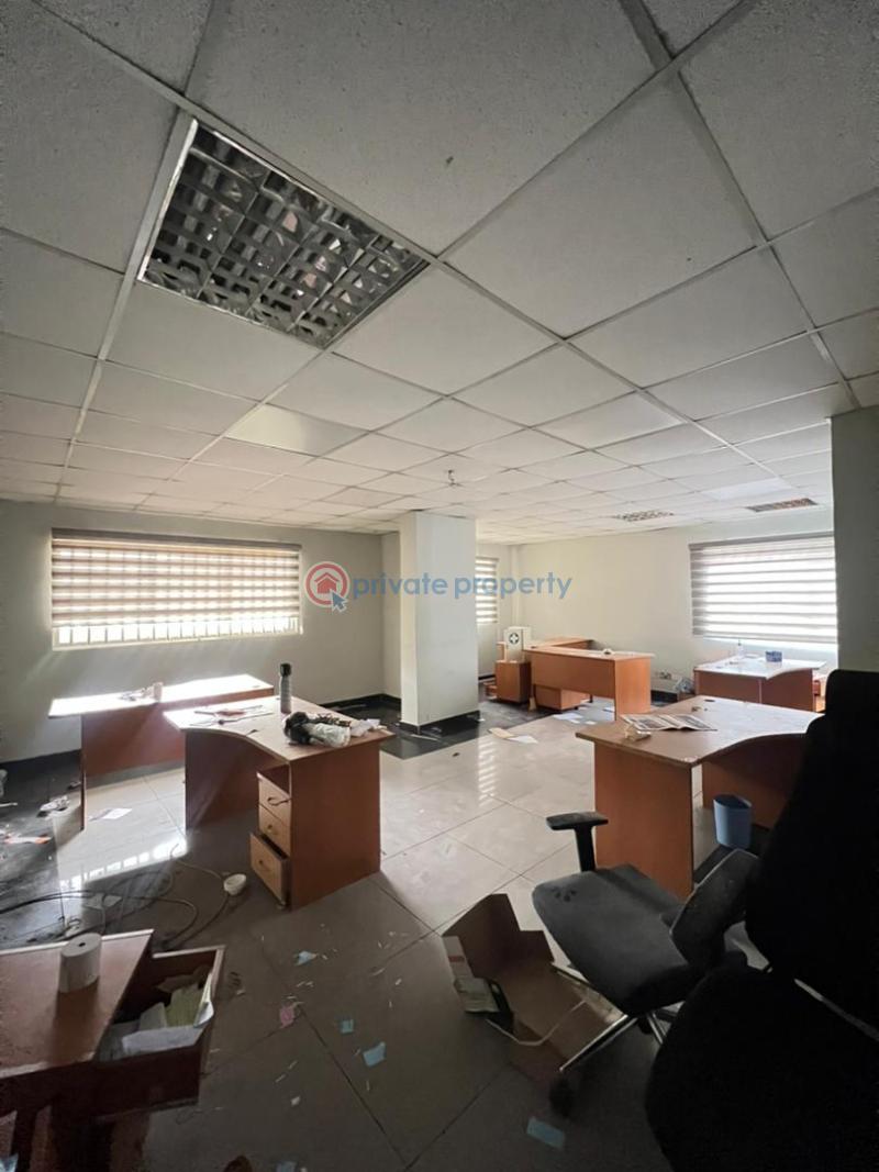 9 bedroom House For Rent Ikoyi Lagos - 5