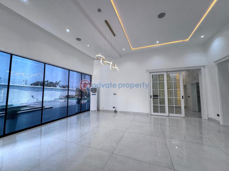 9 bedroom Detached Duplex For Sale Guzape Abuja Phase 1  - 9