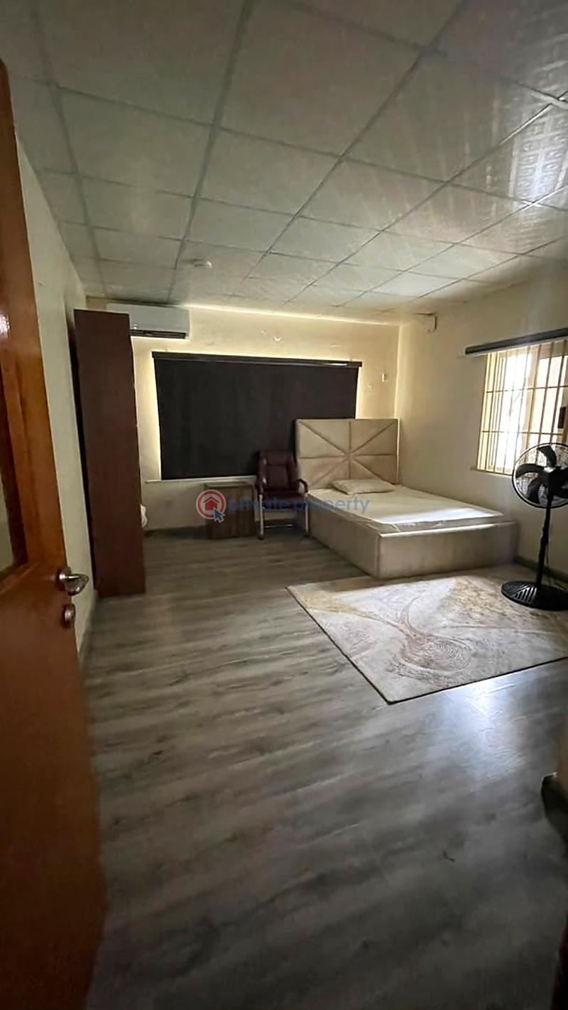 9 bedroom Semi detached Duplex For Rent Ikoyi Lagos - 3