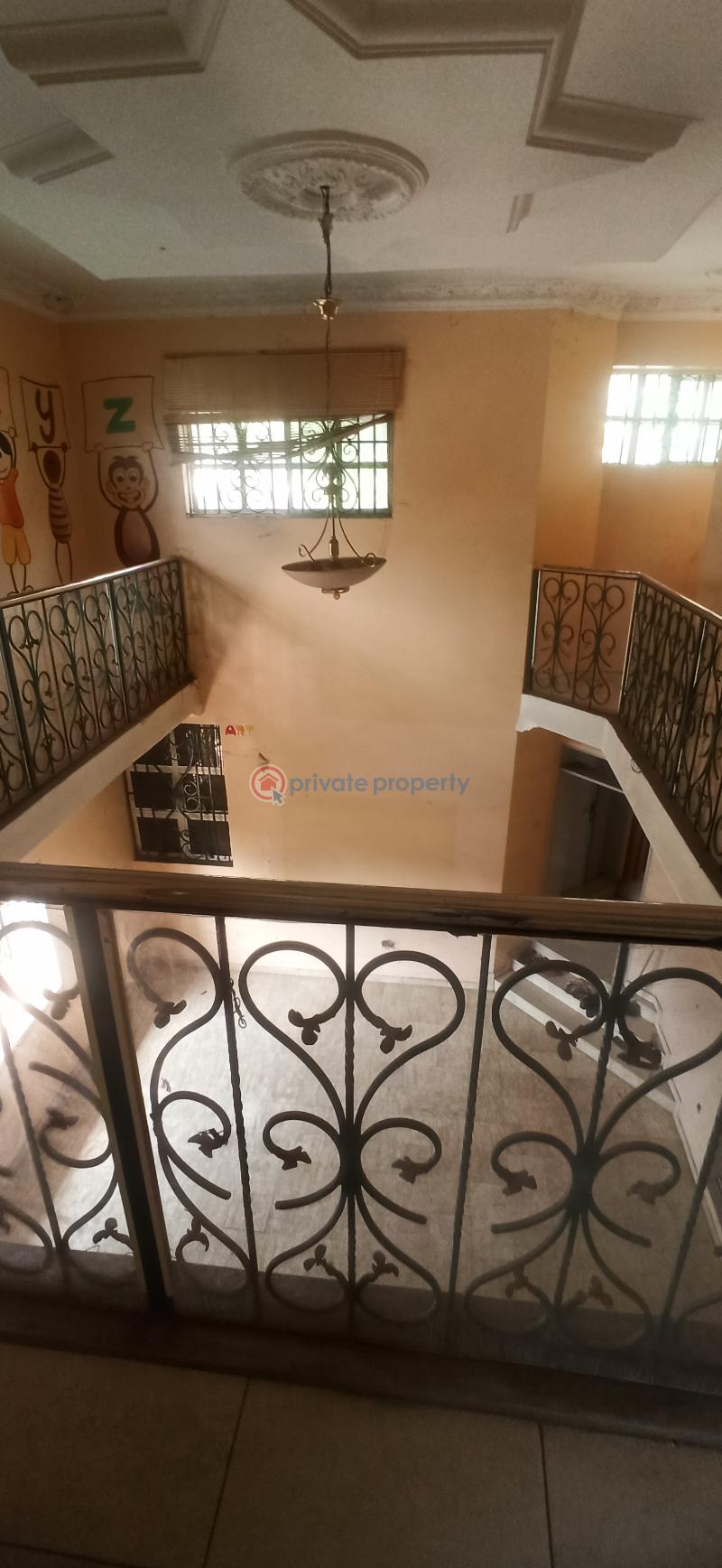 9 bedroom Detached Duplex For Rent Wuse II Abuja Phase 1  - 16