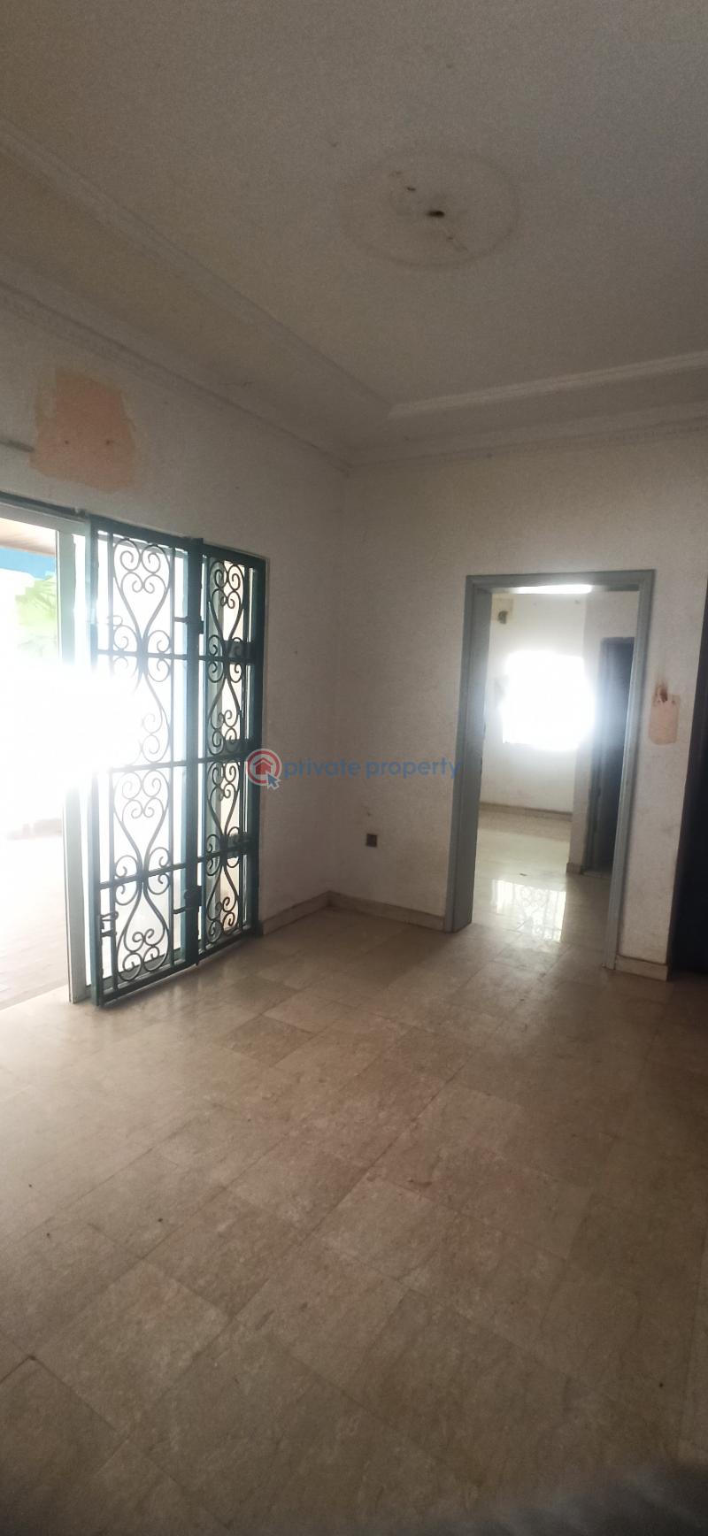 9 bedroom Detached Duplex For Rent Wuse II Abuja Phase 1  - 3