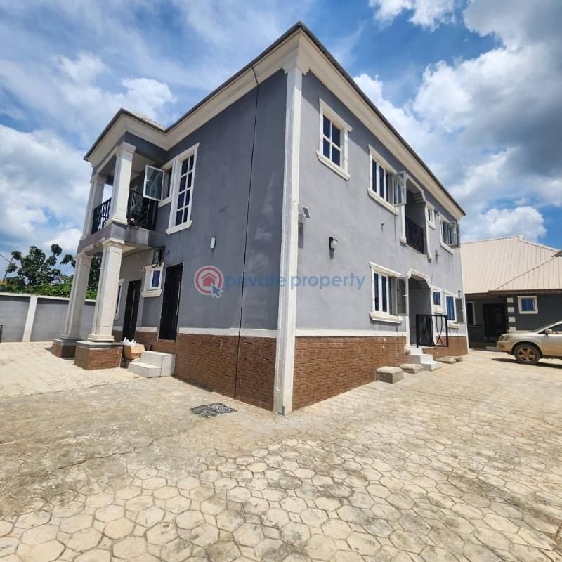 3 bedroom Block Of Flats For Sale Harmony Quarters Olorunda Area Akobo Ibadan Akobo Ibadan Oyo - 3