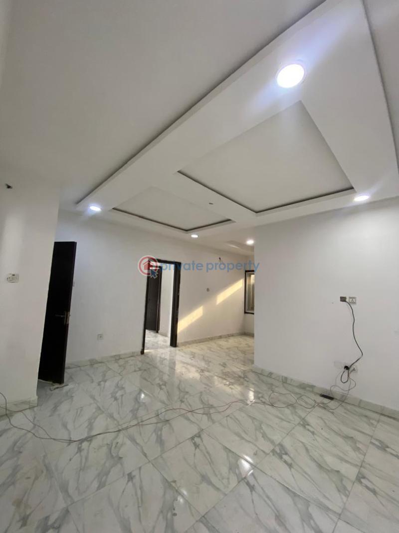 2 bedroom Block Of Flats For Rent Osapa Lekki Lagos - 1