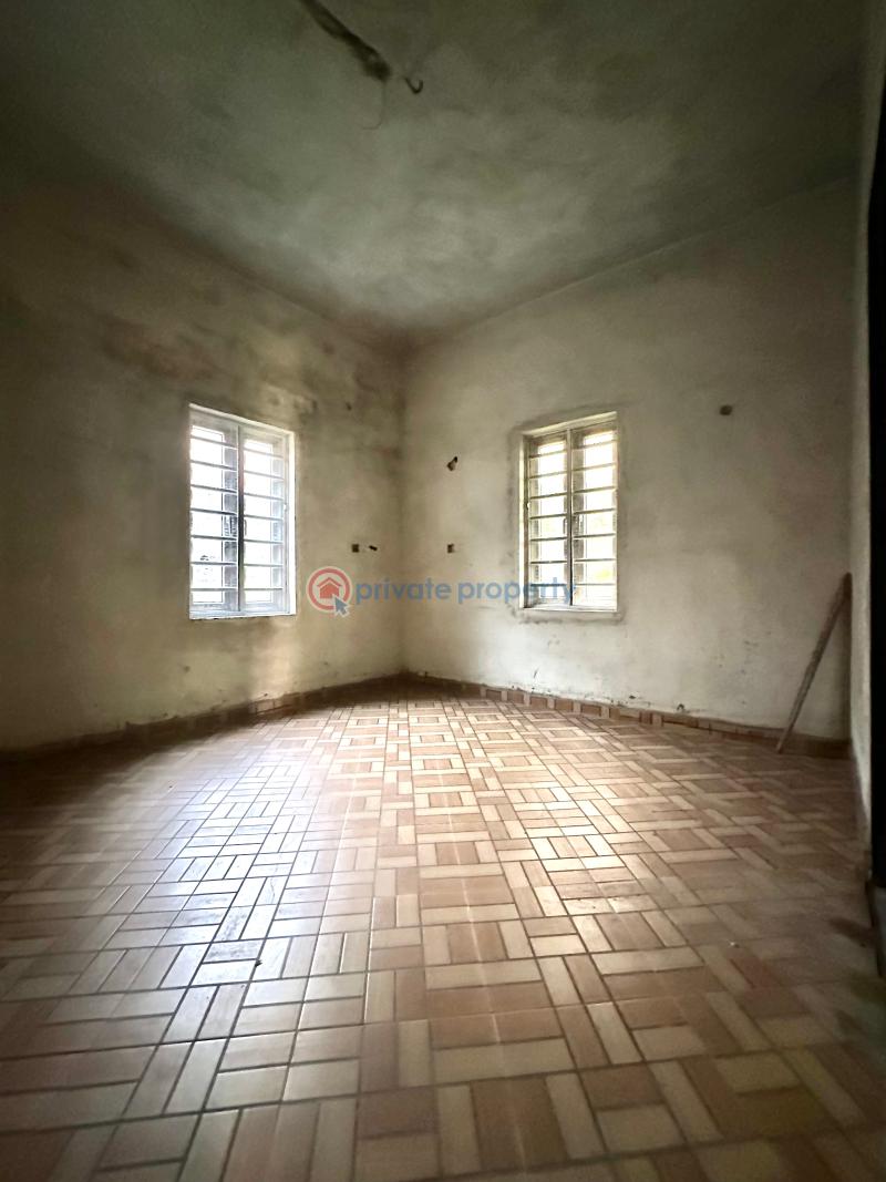 2 bedroom Block Of Flats For Sale Sars Road Rupkpokwu Port Harcourt Rivers - 3