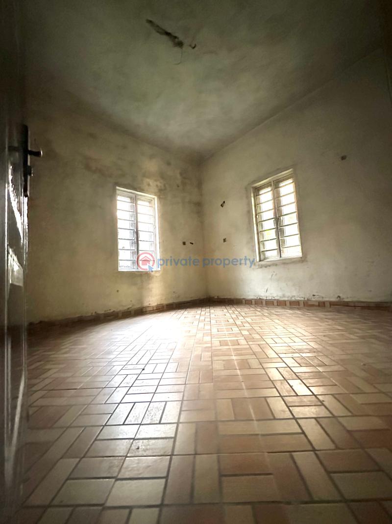 2 bedroom Block Of Flats For Sale Sars Road Rupkpokwu Port Harcourt Rivers - 5