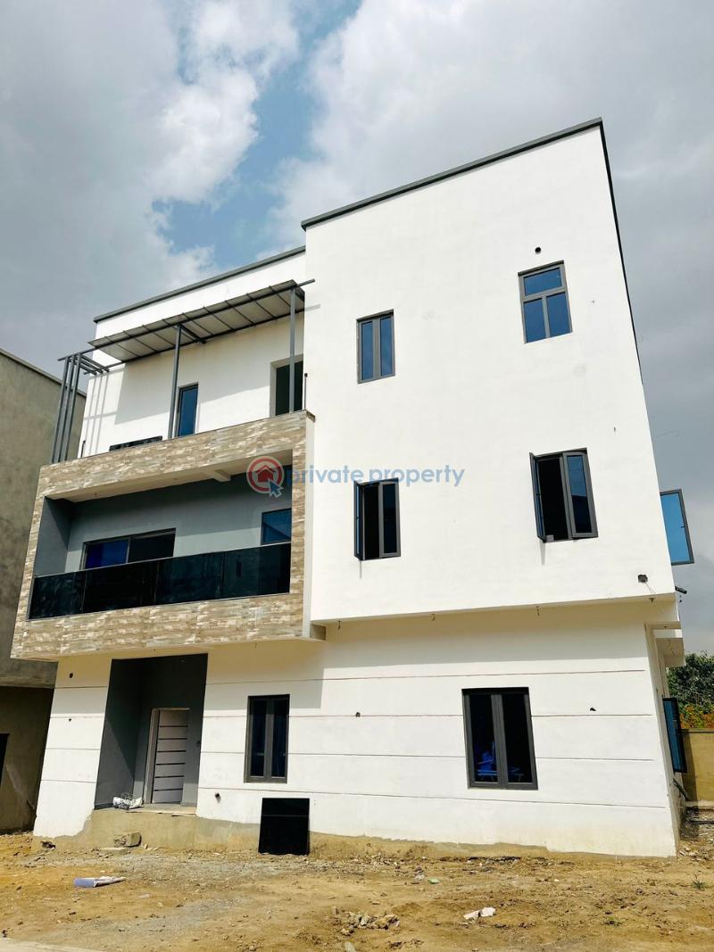 6 bedroom Detached Duplex For Sale Guzape Main Guzape Abuja Phase 1  - 12