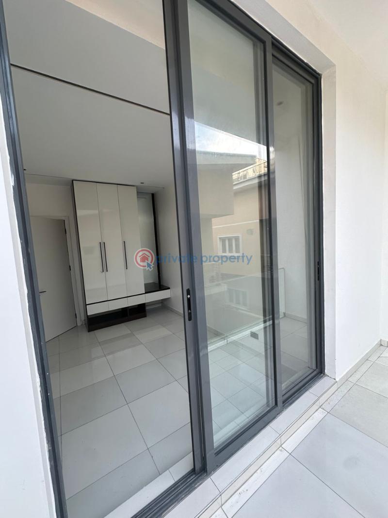 9 units of luxury well built 2 bedroom apartments with central gas system - 9 2 bedroom Block Of Flats For Sale Lekki Phase 1 Lagos - 9