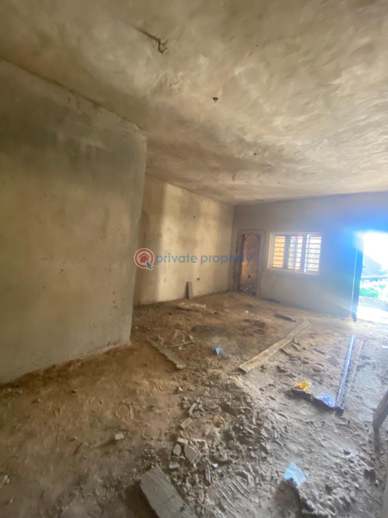 Block Of Flats For Sale Ezeakiri, Naze, Owerri North Lga, Owerri. Owerri Imo - 5