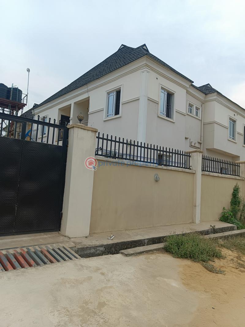 10 bedroom Block Of Flats For Sale Lekki Ebute Estate Ebute Ikorodu Lagos - 5