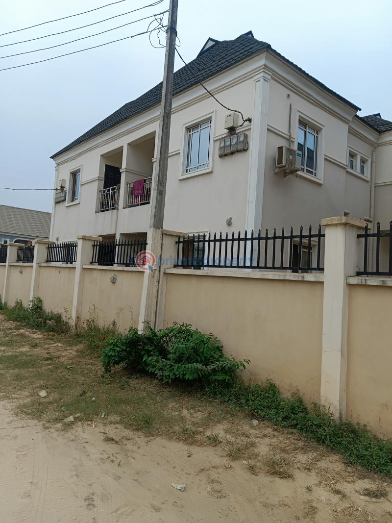 10 bedroom Block Of Flats For Sale Lekki Ebute Estate Ebute Ikorodu Lagos - 4