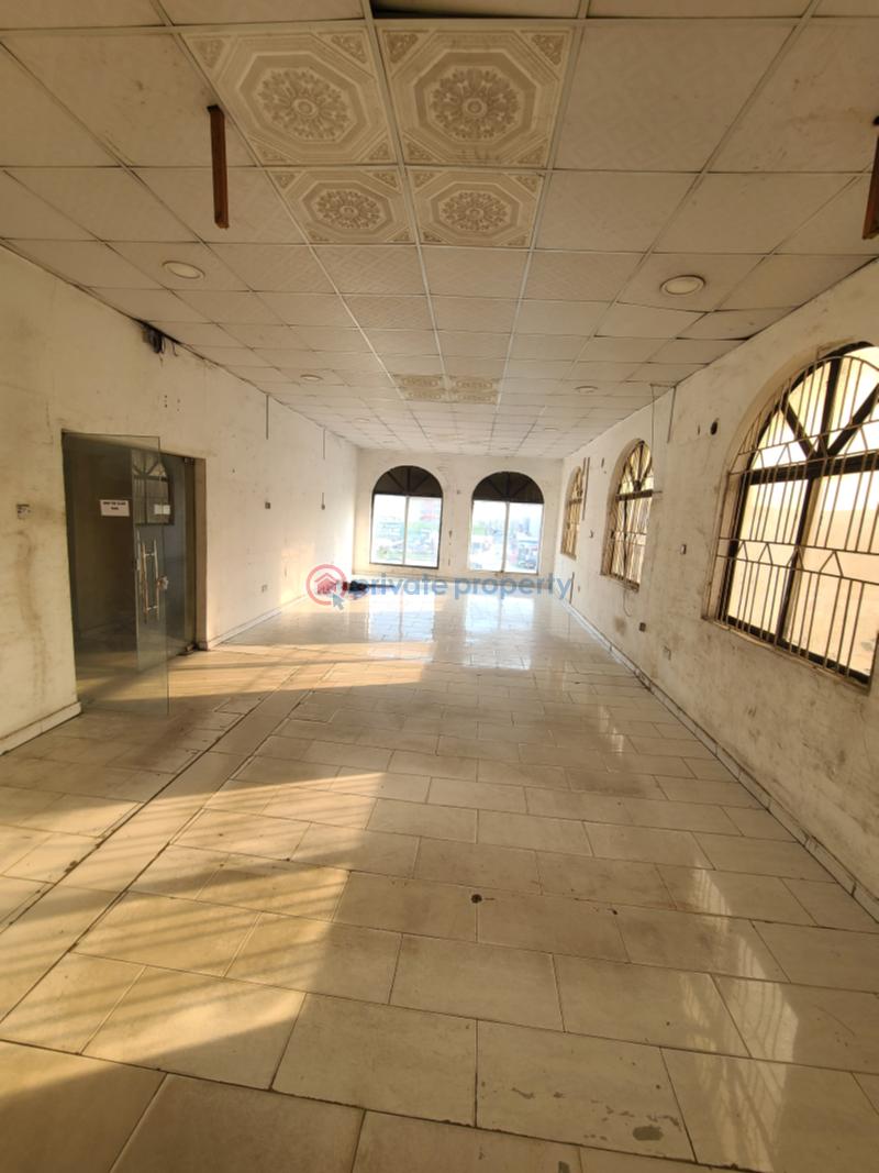 Mall/Complex/Plaza For Rent Igbo Efon Lekki Lagos - 4