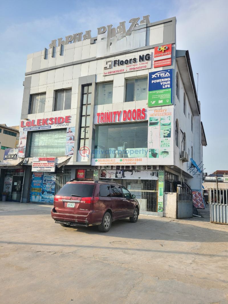 Mall/Complex/Plaza For Rent Igbo Efon Lekki Lagos - 0