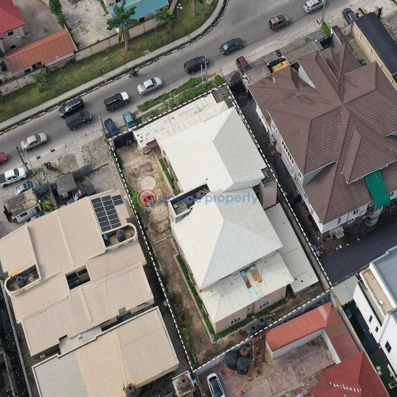 Land For Sale Lekki Phase 1 Lagos - 1