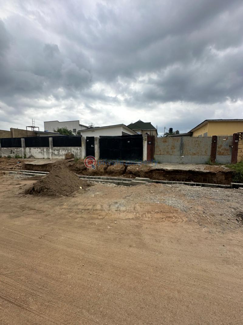 Mixed use Land For Sale Adeyi Avenue Old Bodija Ibadan Oyo - 2