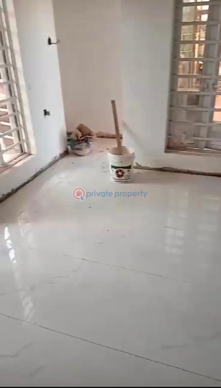 5 bedroom Detached Duplex For Sale Thinkers Conner Enugu Suburb Enugu Area  - 5