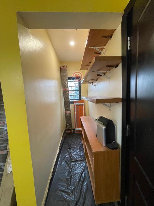 5 bedroom Terrace For Sale Sunmola Street Mende Maryland Lagos - 5