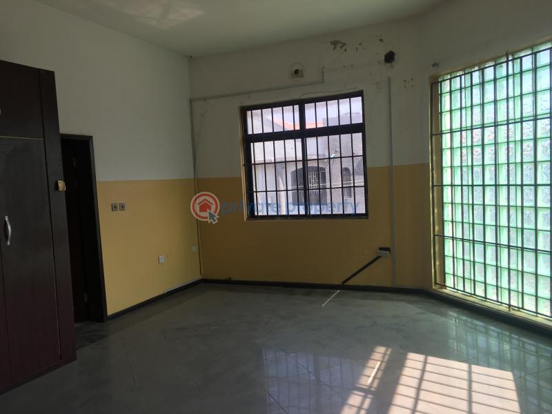 9 bedroom Semi detached Duplex For Rent Off Joel Ogunaike Ikeja GRA Lagos - 4