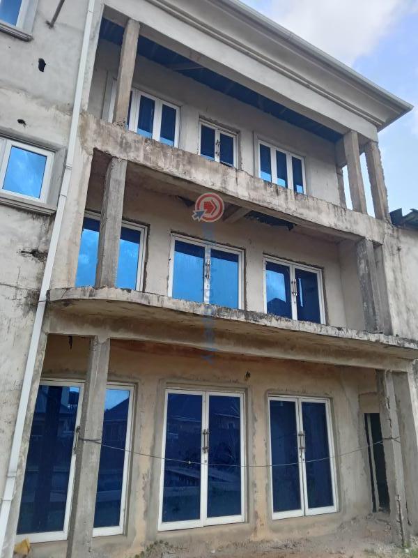 For sale 10 bedroom Hotel Okpanam Asaba Asaba Delta (PID 4PCBAM