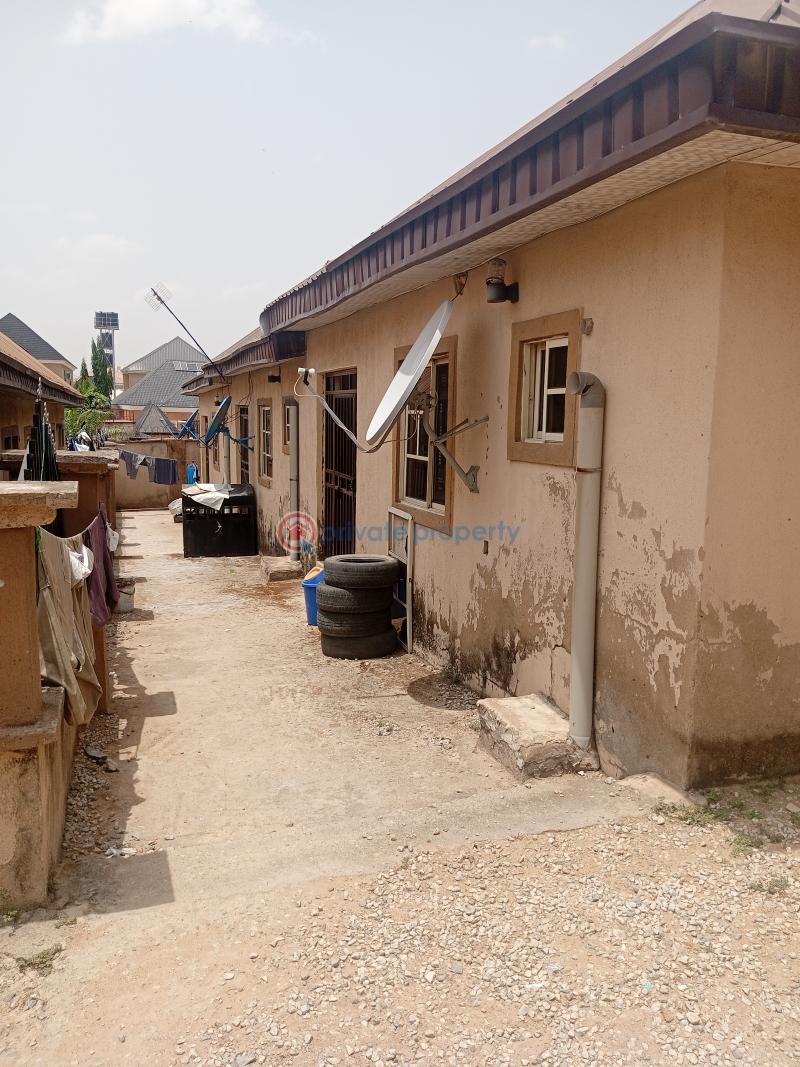 10 bedroom Block Of Flats For Sale Crd City Lugbe Abuja Phase 4  - 2