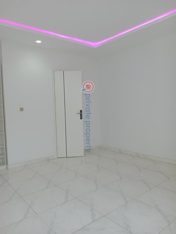 2 bedroom Block Of Flats For Sale Lekki Phase 1 Lagos - 8