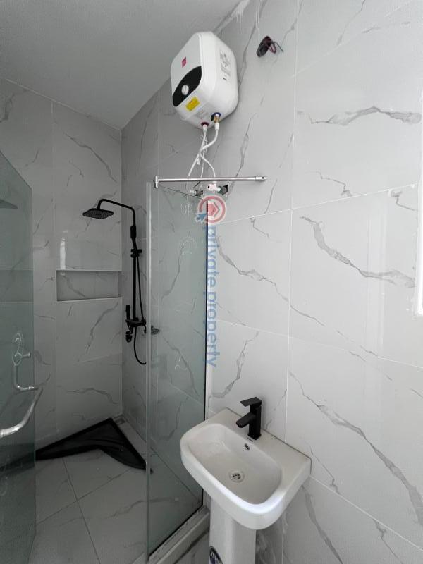 4 bedroom Detached Duplex For Sale Captains Court Ajah Lagos - 18