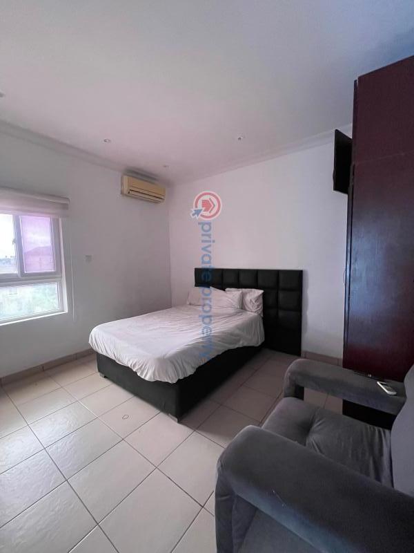 3 bedroom Block Of Flats For Rent Cadogan Estate Osapa Lekki Lagos - 3