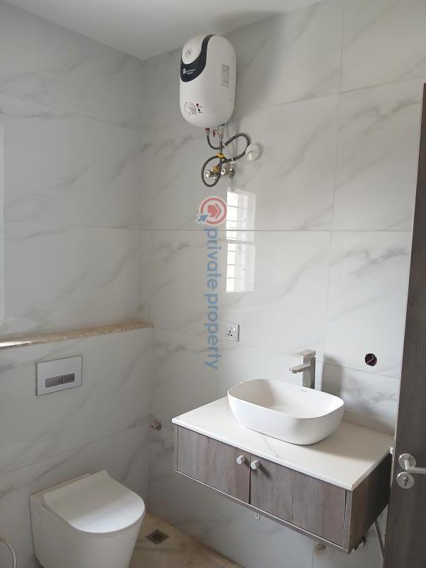 4 bedroom Terraced Duplex For Rent Gilmore Jahi Abuja Phase 2  - 4