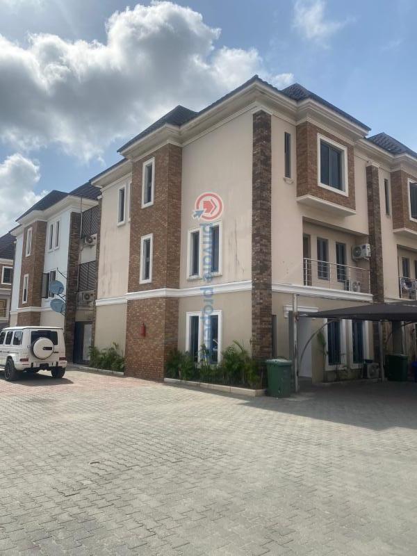 A well finished three (3)  bedroom duplex, in a serviced estate block - 3 3 bedroom Detached Duplex For Sale Ikate Elegushi Lekki Lagos - 3