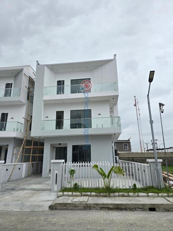 5 bedroom Detached Duplex For Sale Osapa London Lekki Lagos - 0