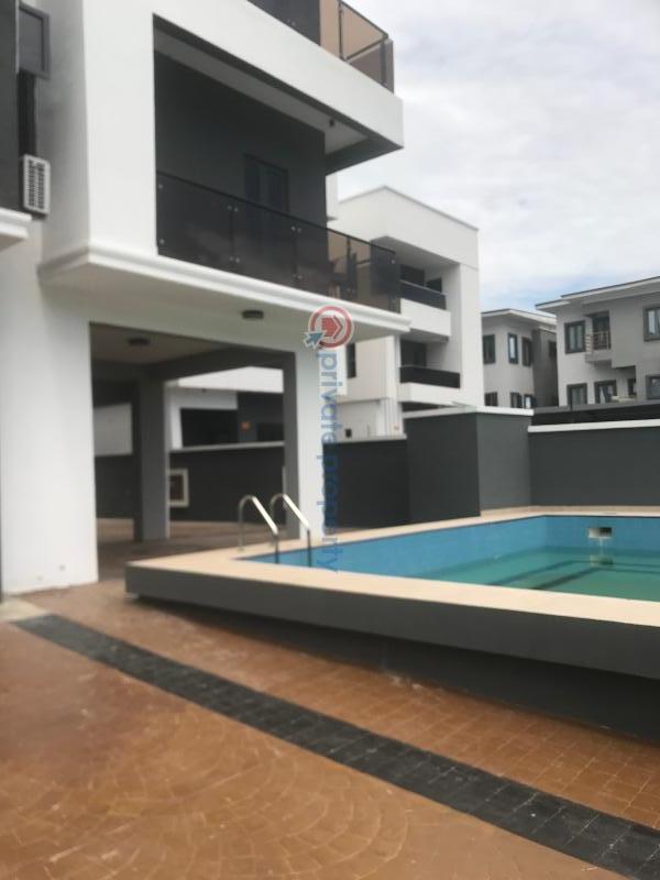 2 bedroom Block Of Flats For Sale Ikate Elegushi Lekki Lagos - 0