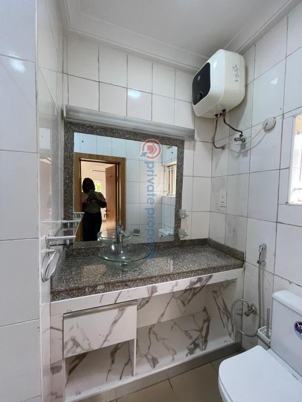 Executive premium 3 bedroom apartment - 7 3 bedroom Block Of Flats For Rent Shonny Drive Shonibare Estate Maryland Lagos - 7