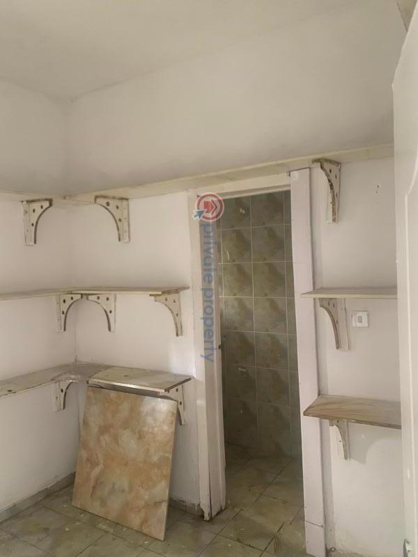 A well finished three (3)  bedroom duplex, in a serviced estate block - 5 3 bedroom Detached Duplex For Sale Ikate Elegushi Lekki Lagos - 5