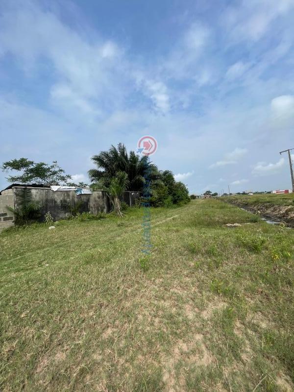 Mixed use Land For Sale Otolu Eleko Ibeju-Lekki Lagos - 2
