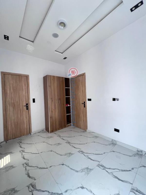 4 bedroom Semi detached Duplex For Sale Captains Court Ajah Lagos - 9