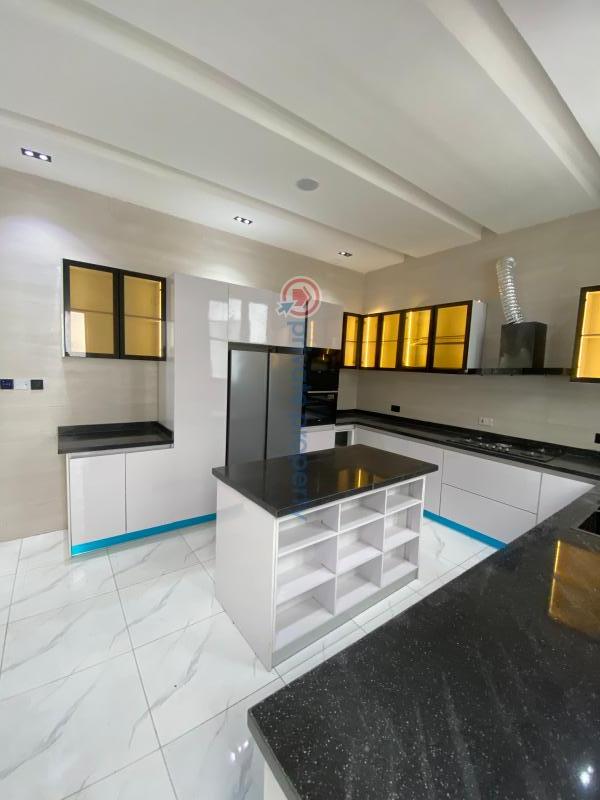 Newly built 5 bedroom fully detached mansion for sale - 6 5 bedroom Detached Duplex For Sale Orchid Road Lekki Lagos Lekki Phase 2 Lagos - 6