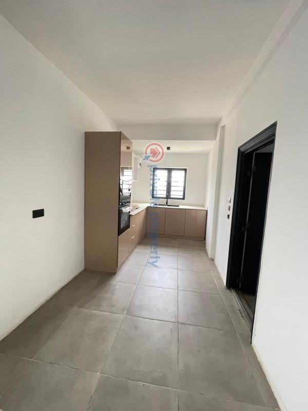 2 bedroom Block Of Flats For Sale Idado Lekki Lagos - 3