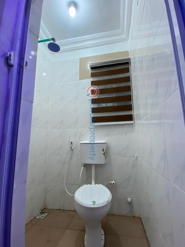 1 bedroom Self Contain Short let Off Folagoro Road Abule Ijesha  Yaba Lagos - 7